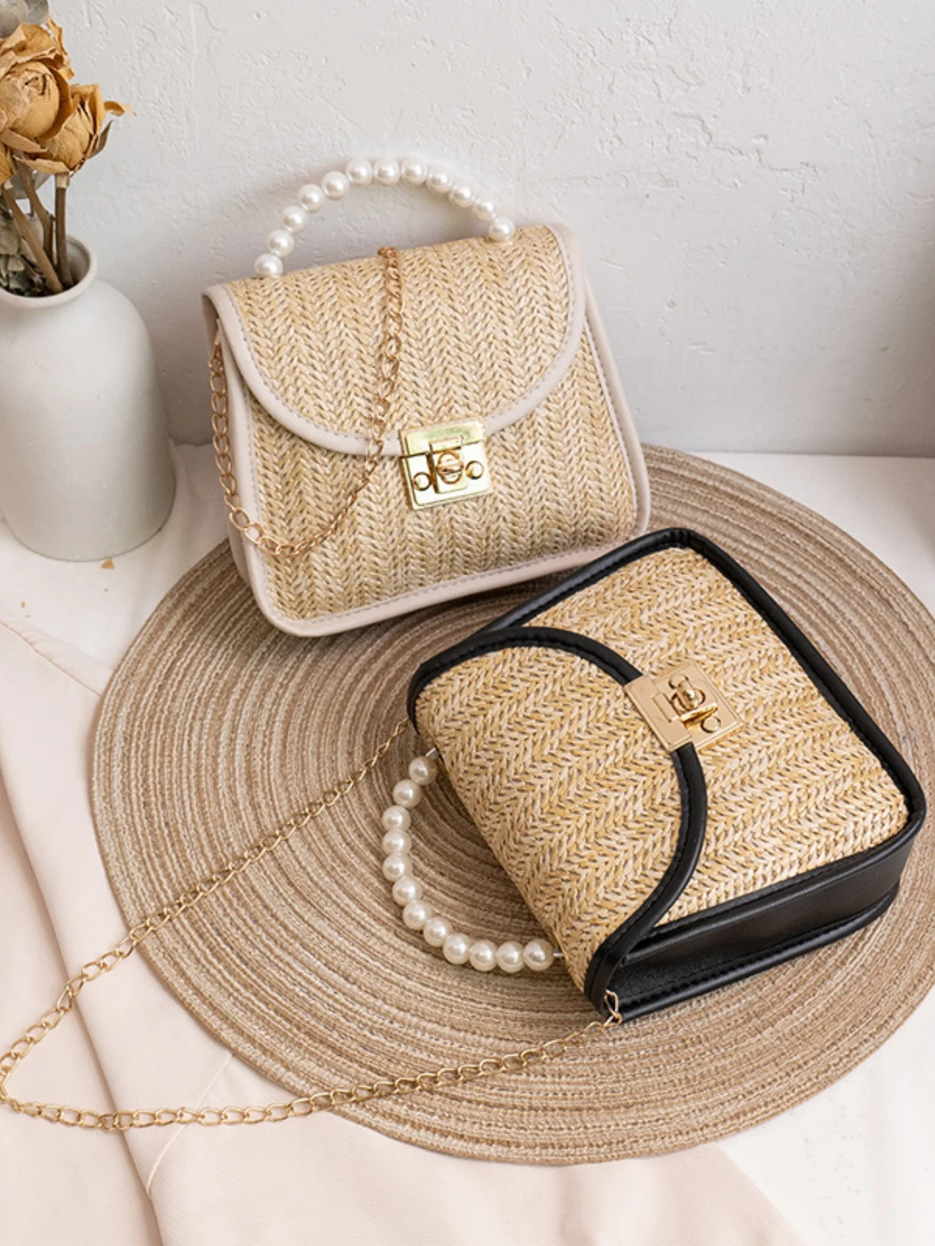 Vacation Straw Beaded Crossbody Bag - Image 9