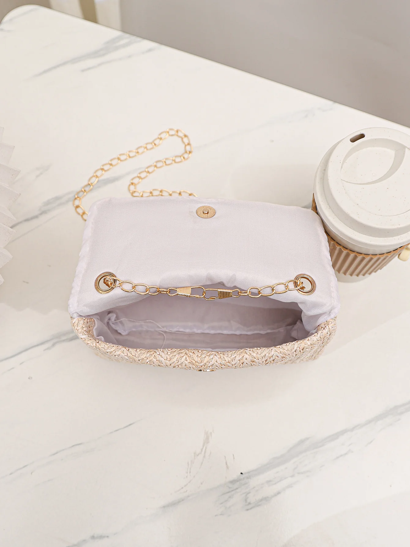 Solid Color Vacation Floral Straw Crossbody Bag - Image 5