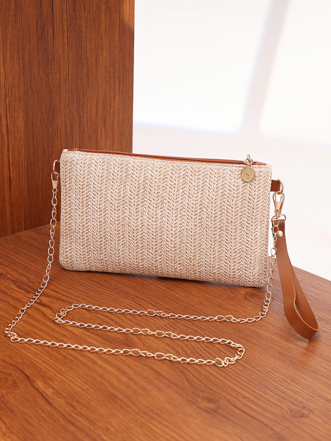 Solid Color Vacation Straw Crossbody Bag - Image 10