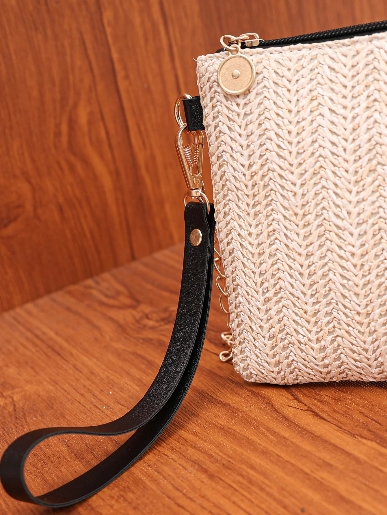 Solid Color Vacation Straw Crossbody Bag - Image 7