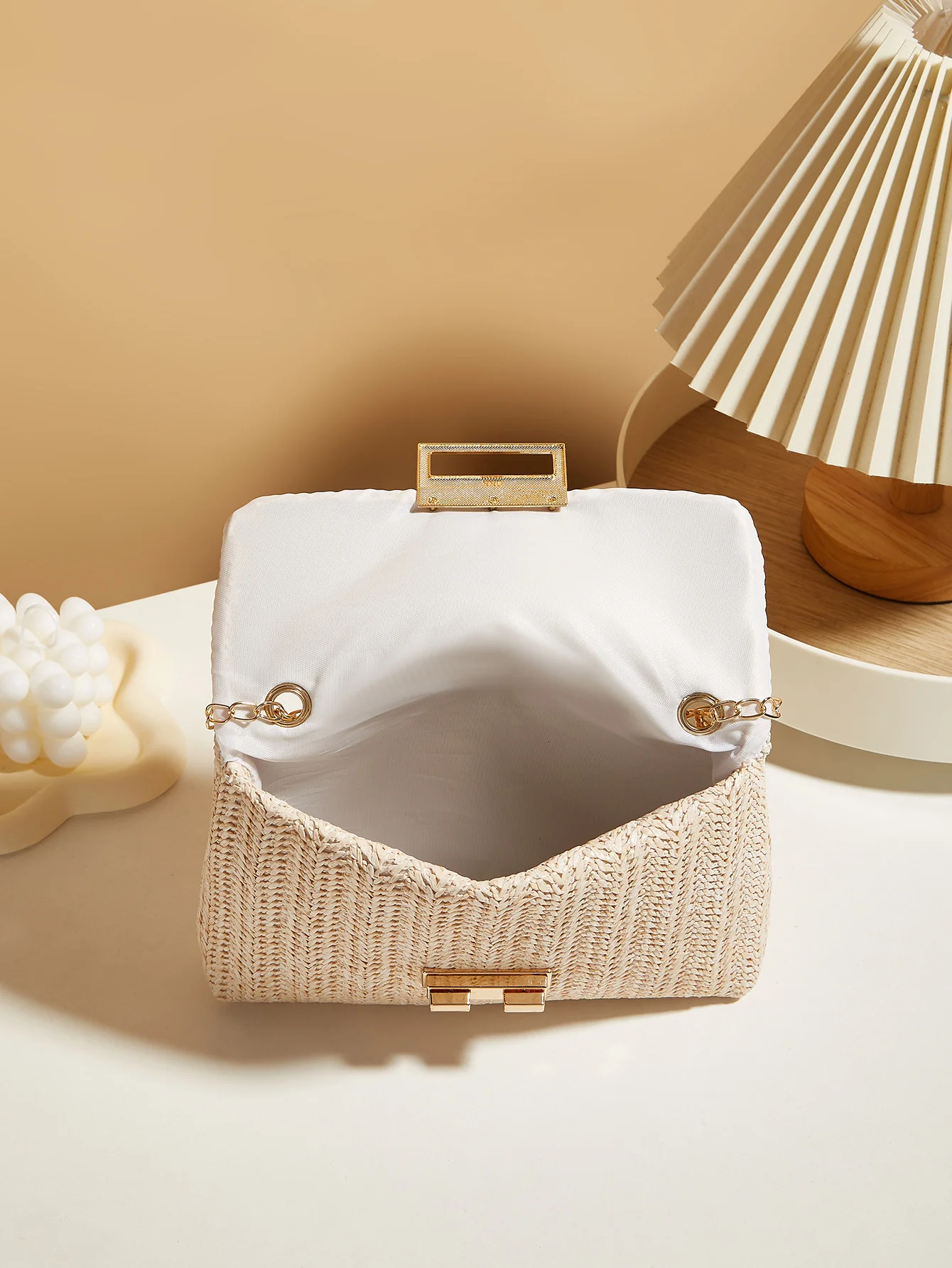 Vacation Straw Crossbody Bag - Image 10