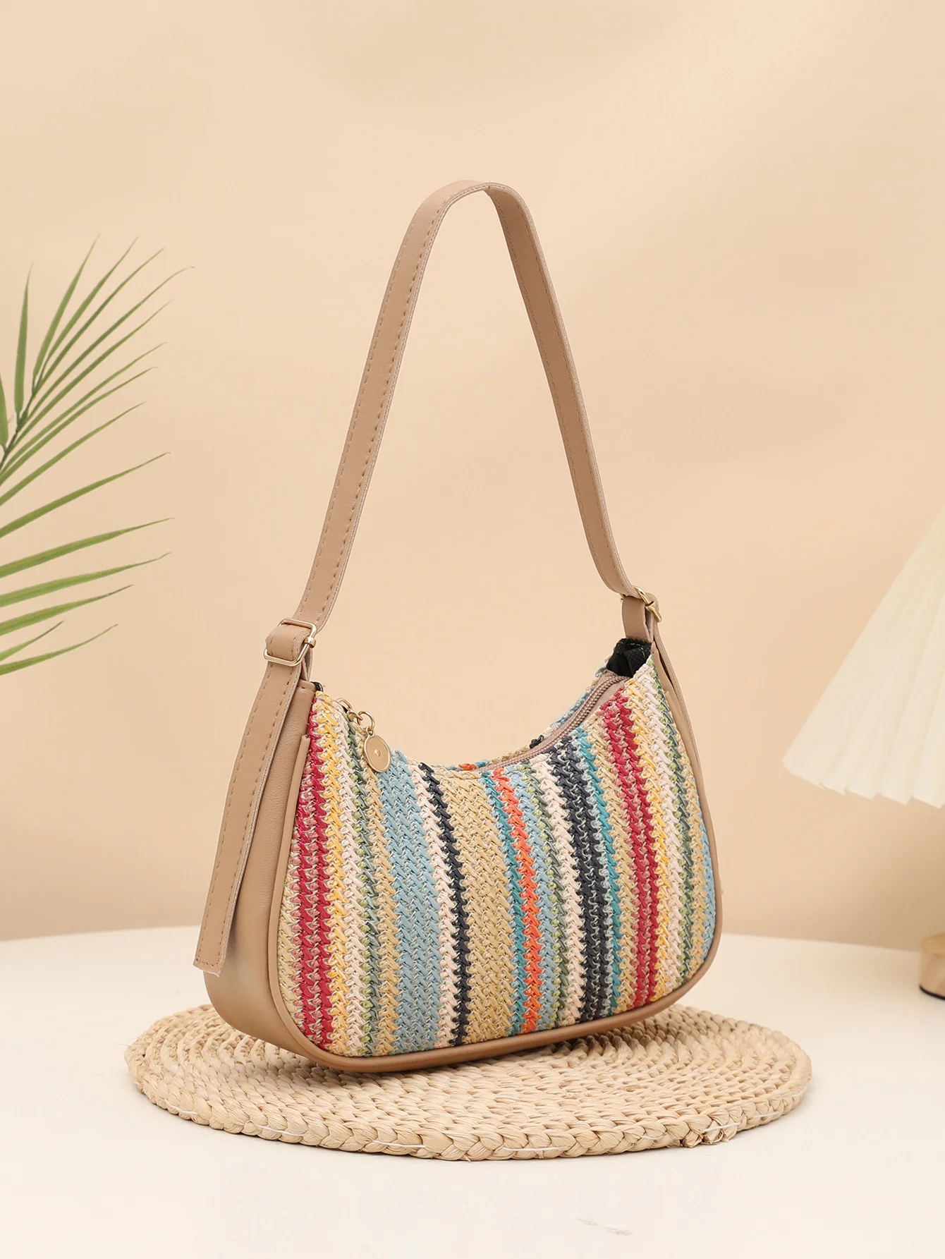 Colorful Straw Shoulder Bag For Vacation - Image 6