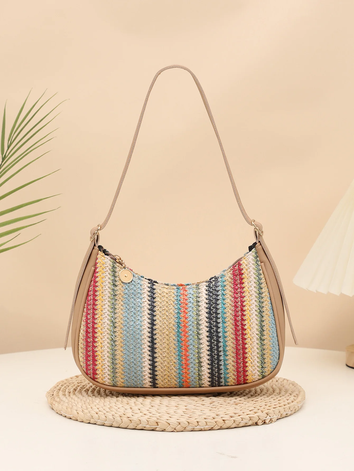Colorful Straw Shoulder Bag For Vacation - Image 7