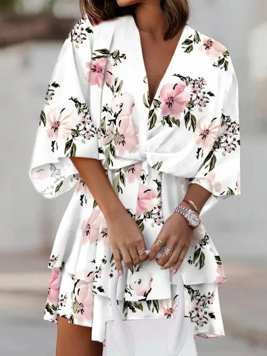Loose-fit Batwing Sleeves Printed Commuting Mini&Short Dresses - Image 13