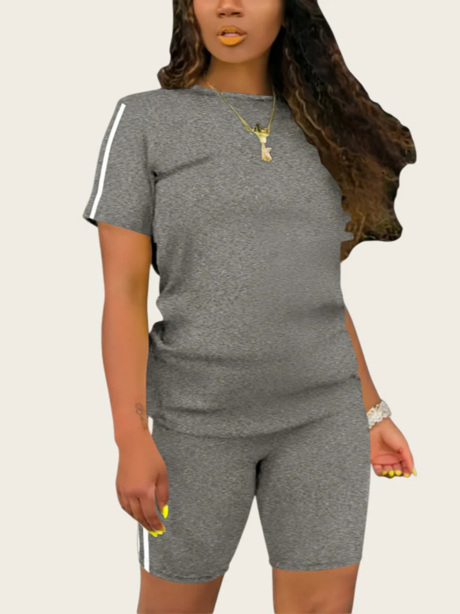 Casual Sporty Color-blocked Striped Short-sleeved Top And Shorts Two-piece Set - Image 2