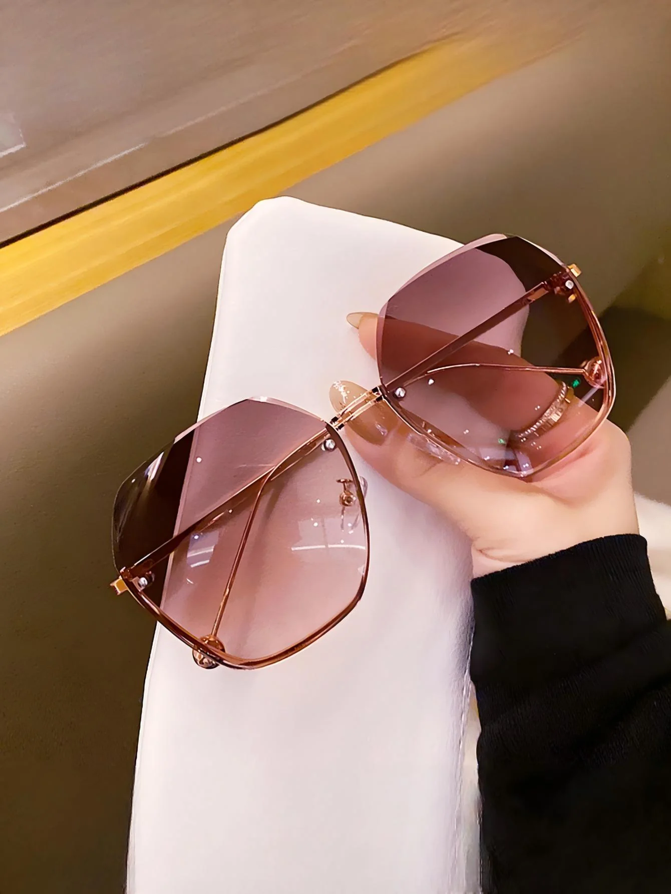 Frameless Polygonal Fashion Glasses