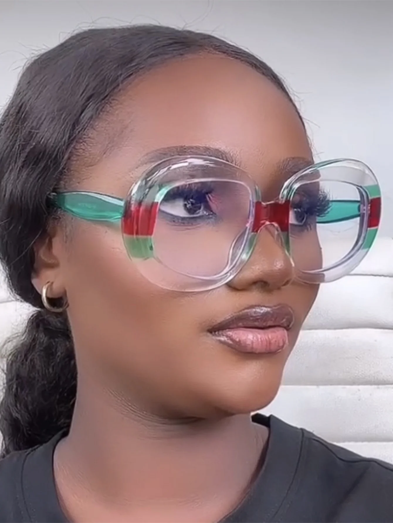 Irregularly Shaped Full-frame Round Fashion Glasses - Image 3