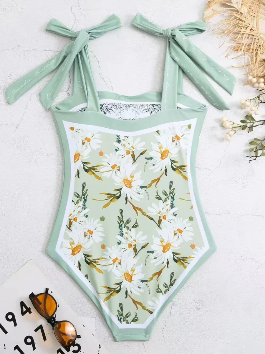Double-sided Printed Retro-style Fresh Strapless Tie-up Swimsuit - Image 11