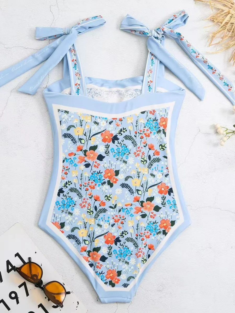 Double-sided Printed Retro-style Fresh Strapless Tie-up Swimsuit - Image 3
