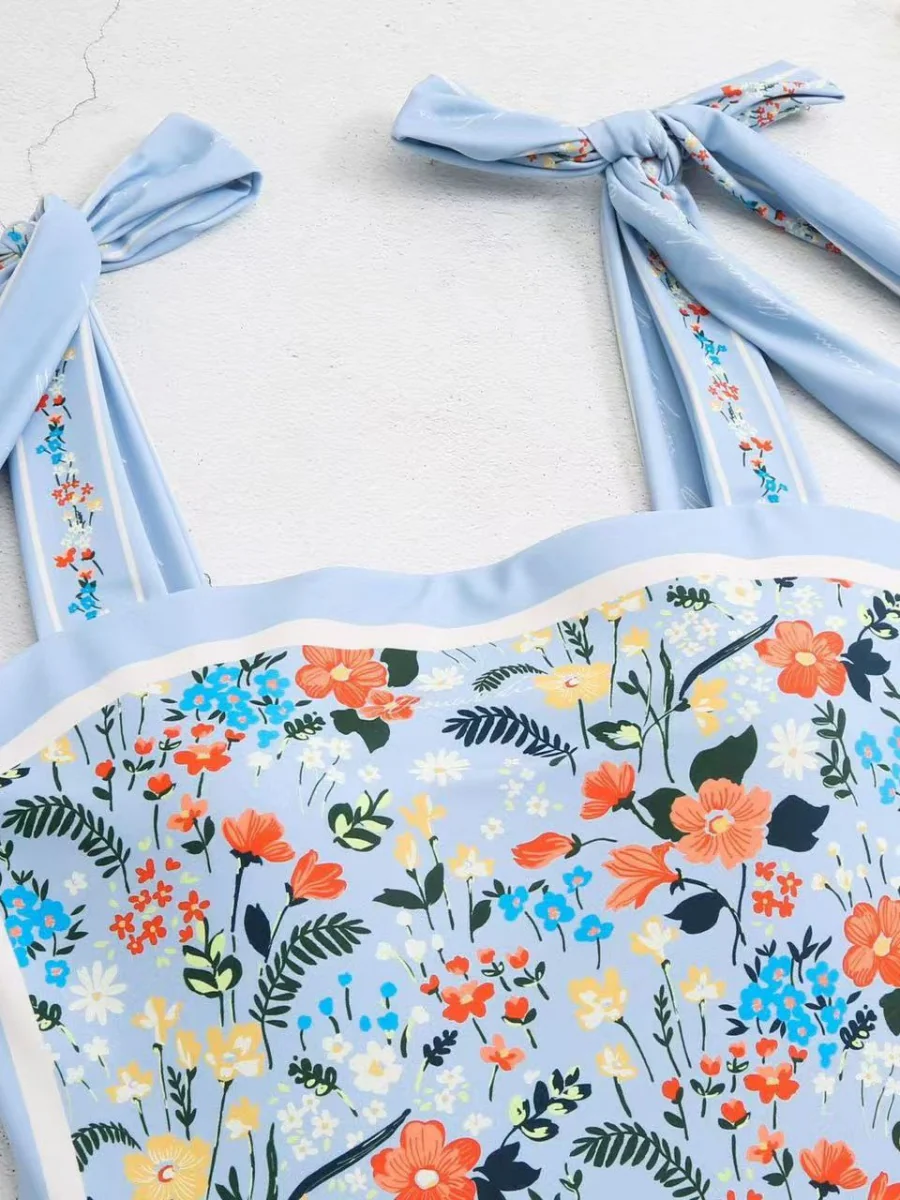 Double-sided Printed Retro-style Fresh Strapless Tie-up Swimsuit - Image 4