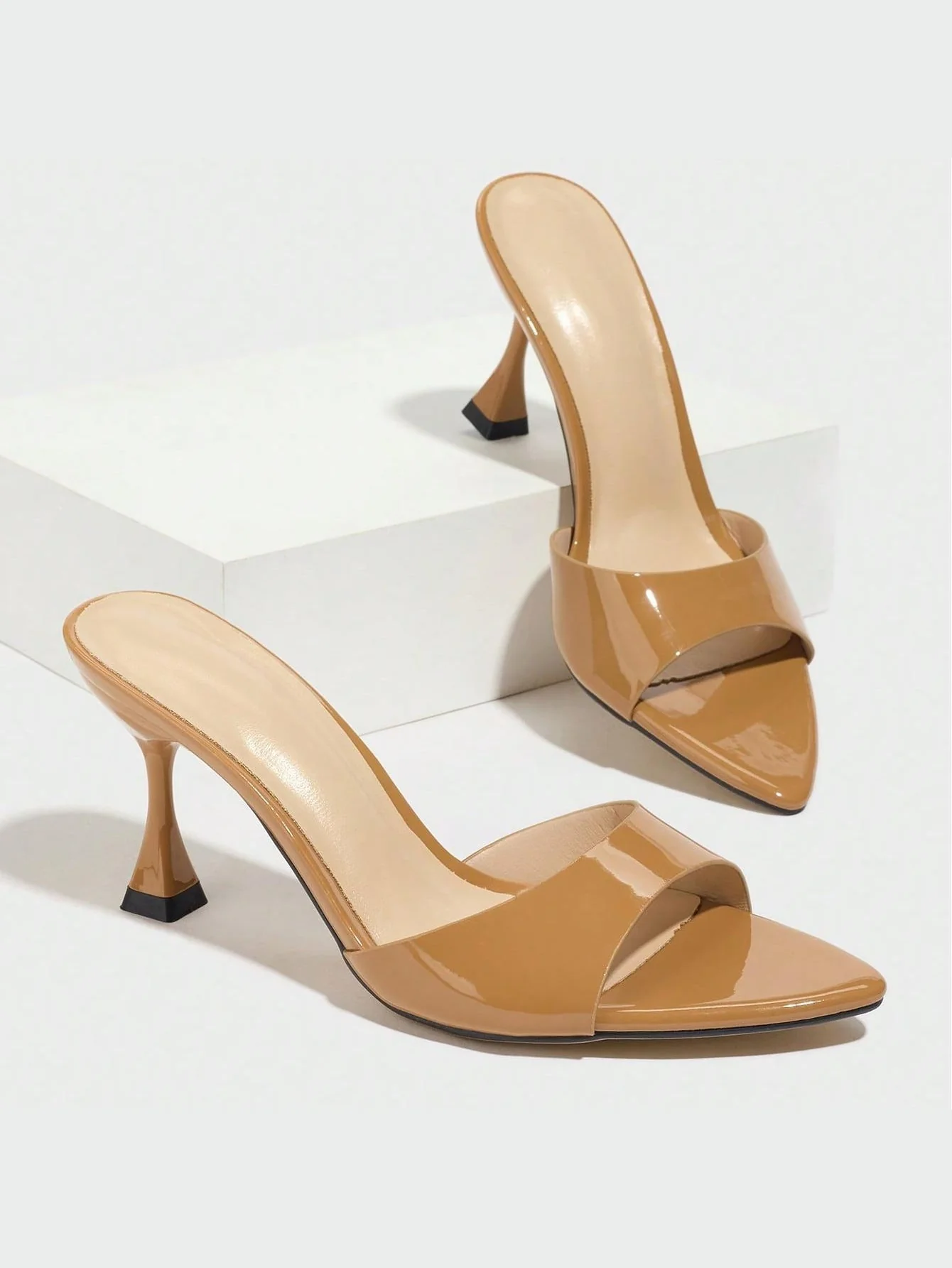 Embossed High-heeled Sandals - Image 8
