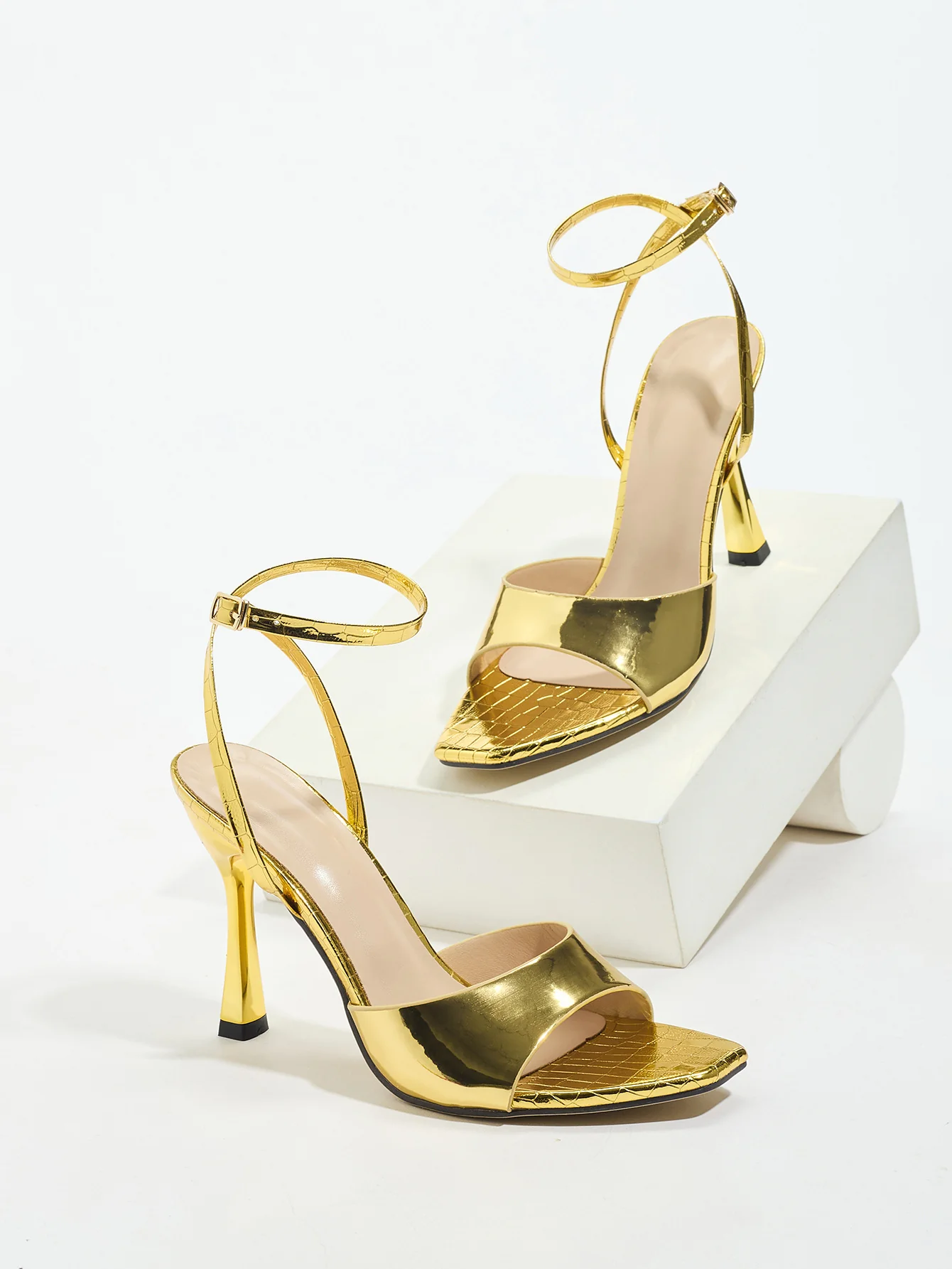 Elegant High-heeled Sandals - Image 17