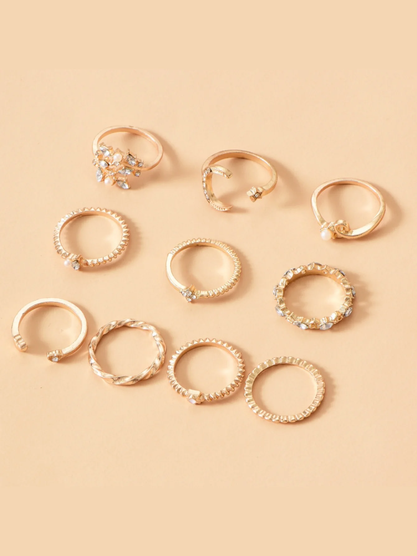 Star And Moon Diamond Ring Set - Image 4