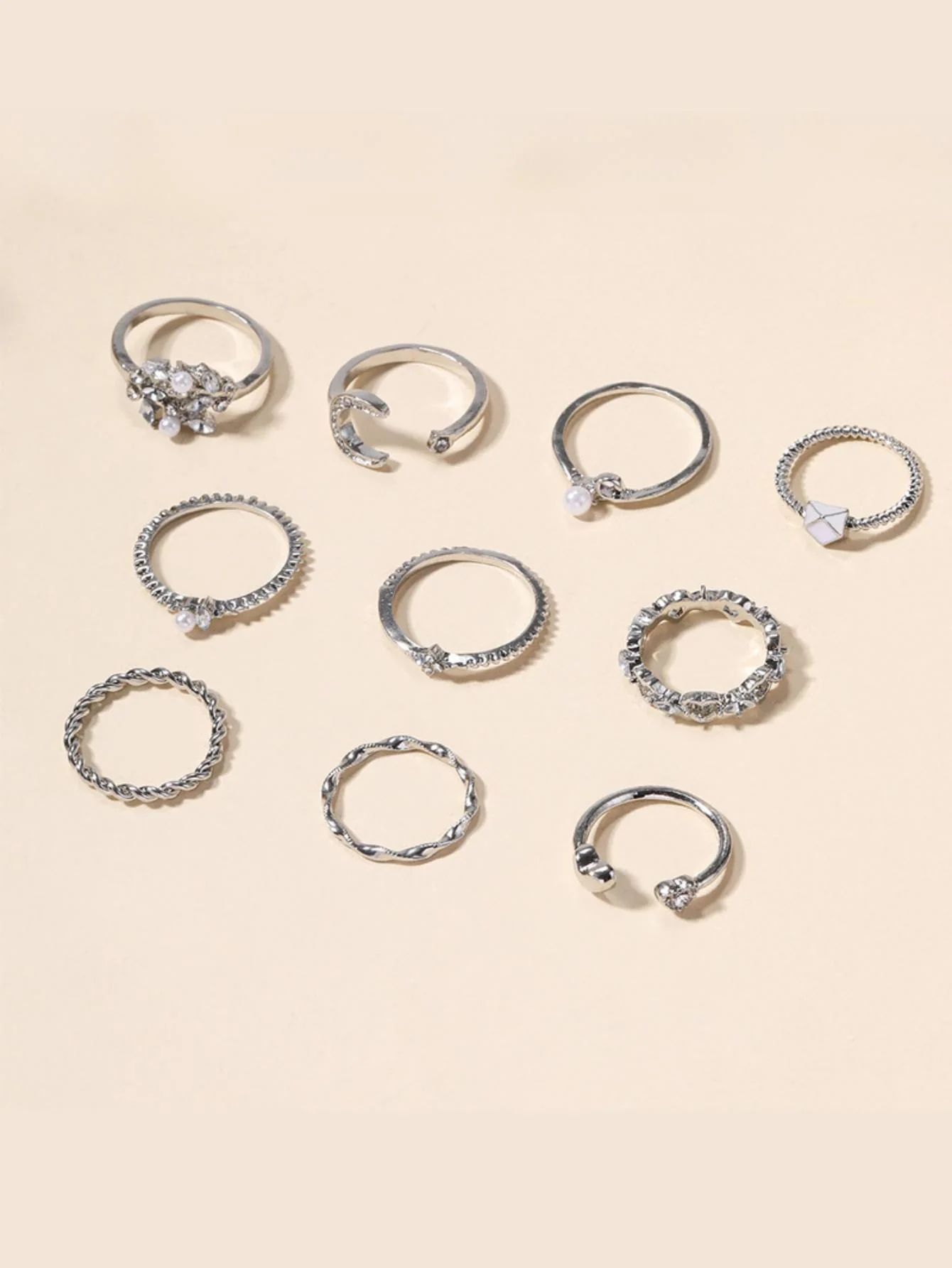 Star And Moon Diamond Ring Set - Image 7