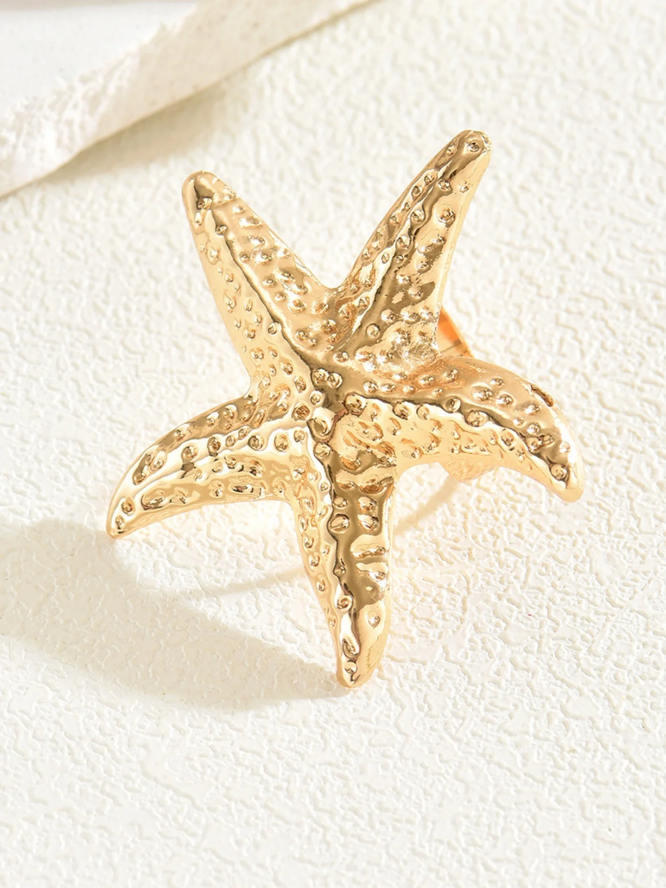 A Ring With An Exaggerated Design Inspired By Conch Shells And Starfish. - Image 12