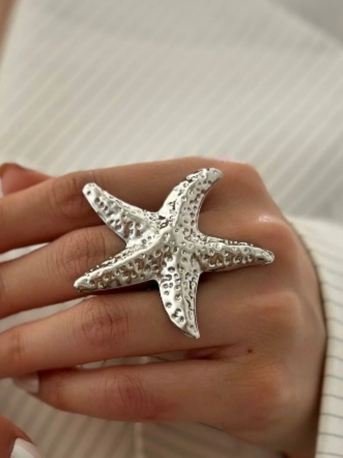 A Ring With An Exaggerated Design Inspired By Conch Shells And Starfish. - Image 5