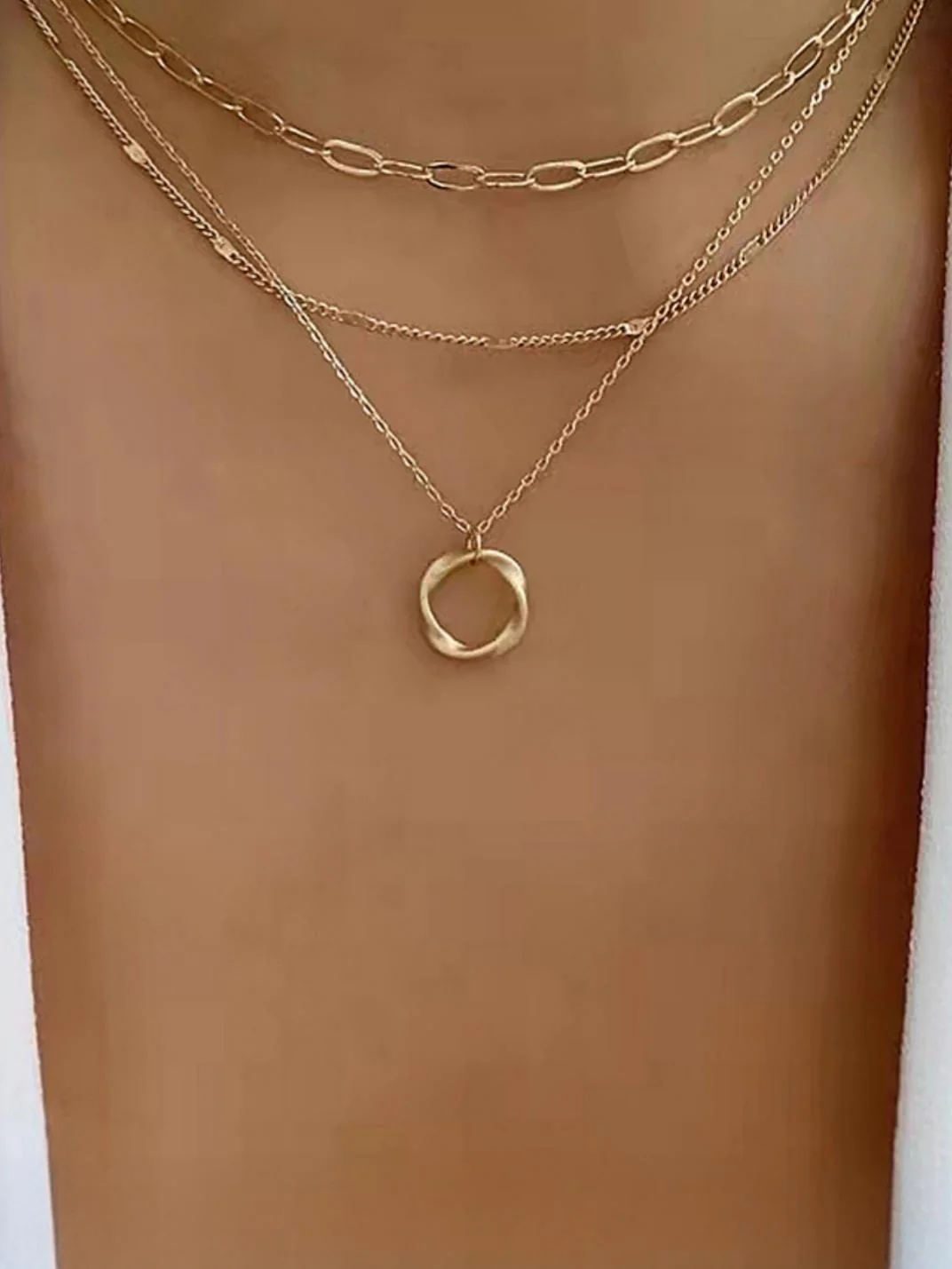 Alloy Necklace With Electroplated Circle Pendant, Fashion Necklace
