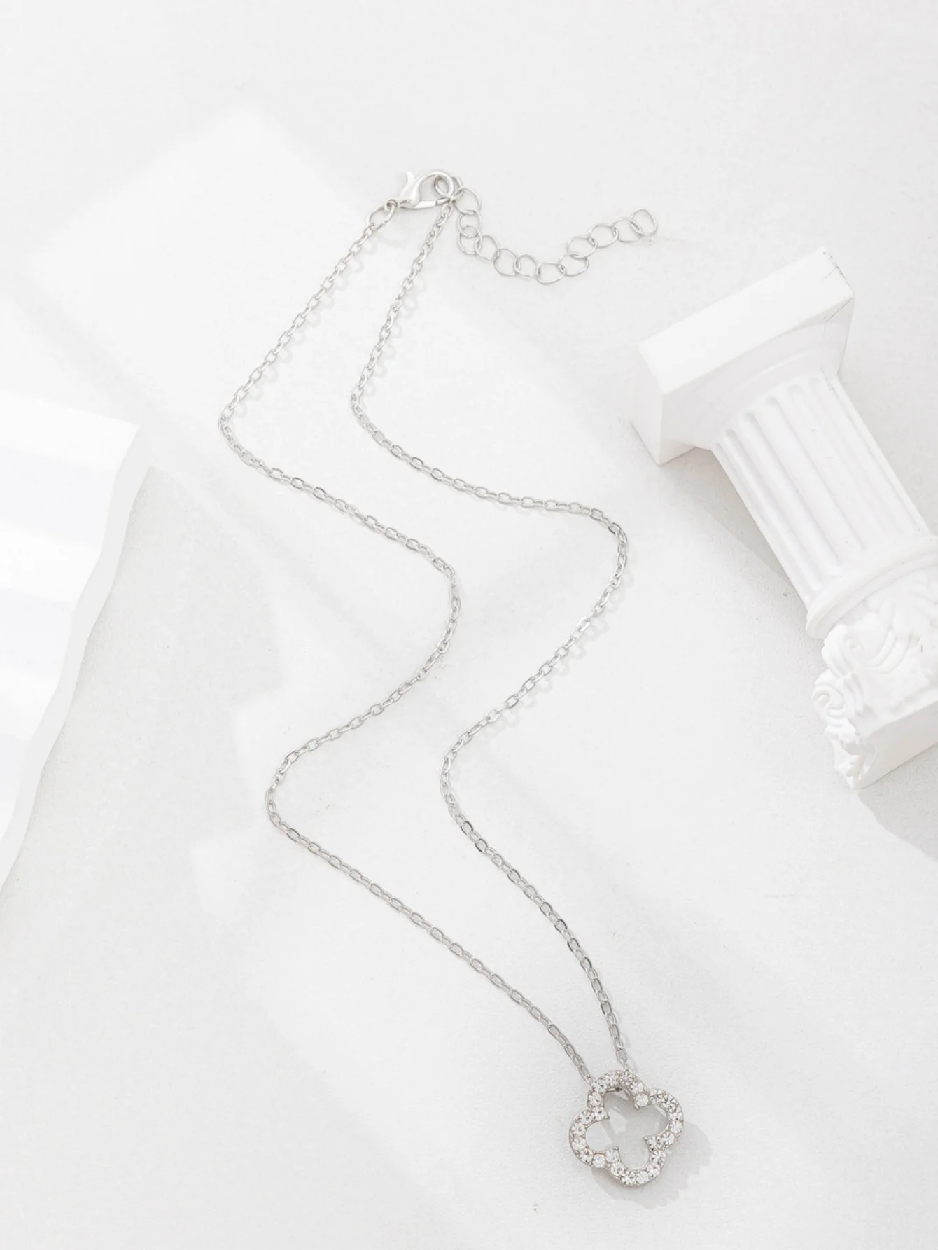 Four-leaf Clover Diamond Pendant Necklace - Image 3