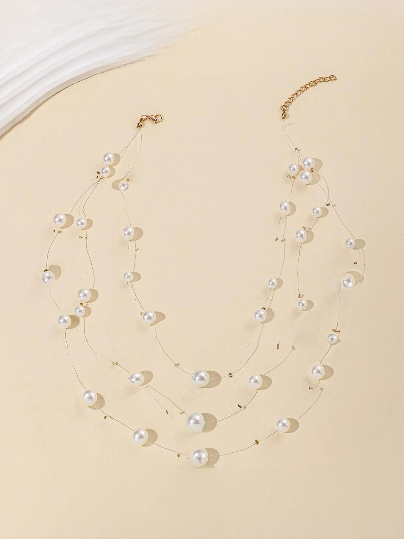 Multi-layered Pearl Pendant Necklace - Image 3