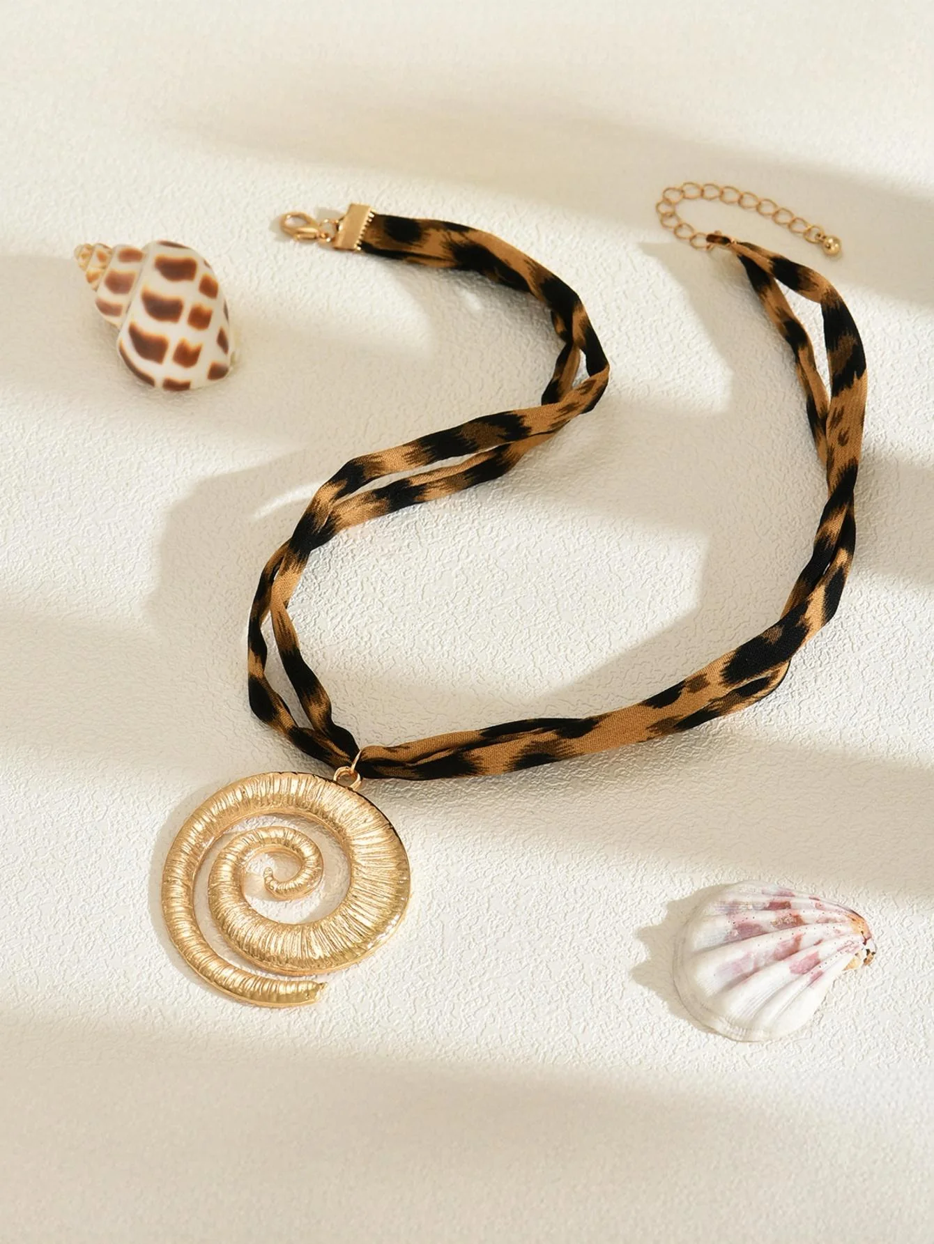 Leopard Print Seashell Starfish Necklace - Image 14