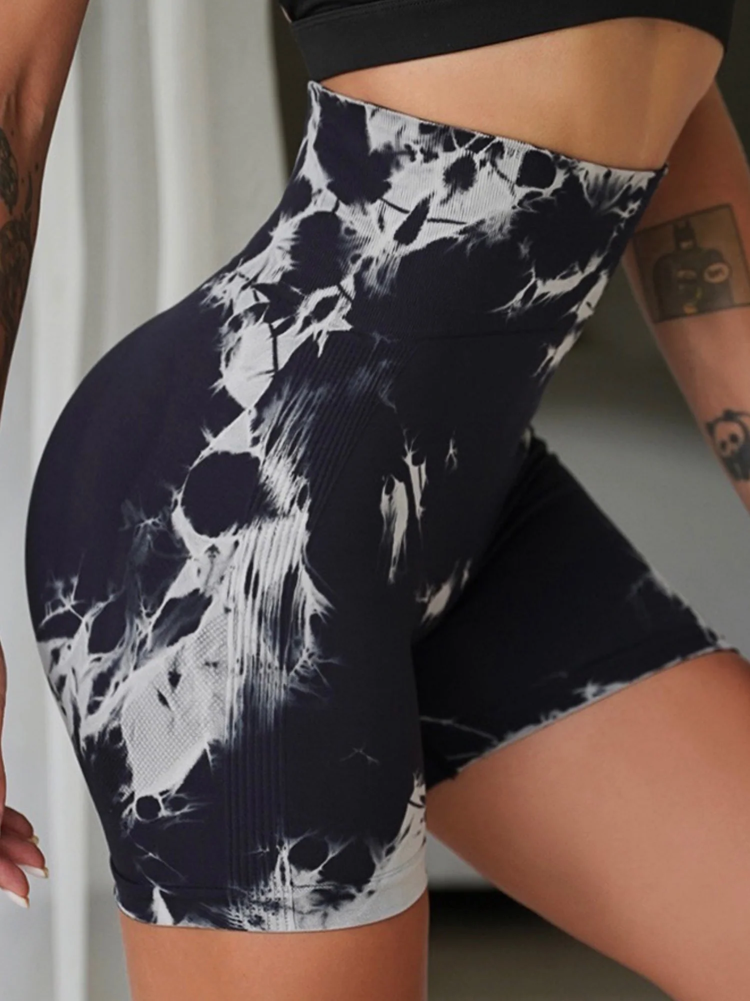 Seamless Tie-dye High-waisted, Tummy-flattening, And Butt-lifting Yoga Shorts - Image 4