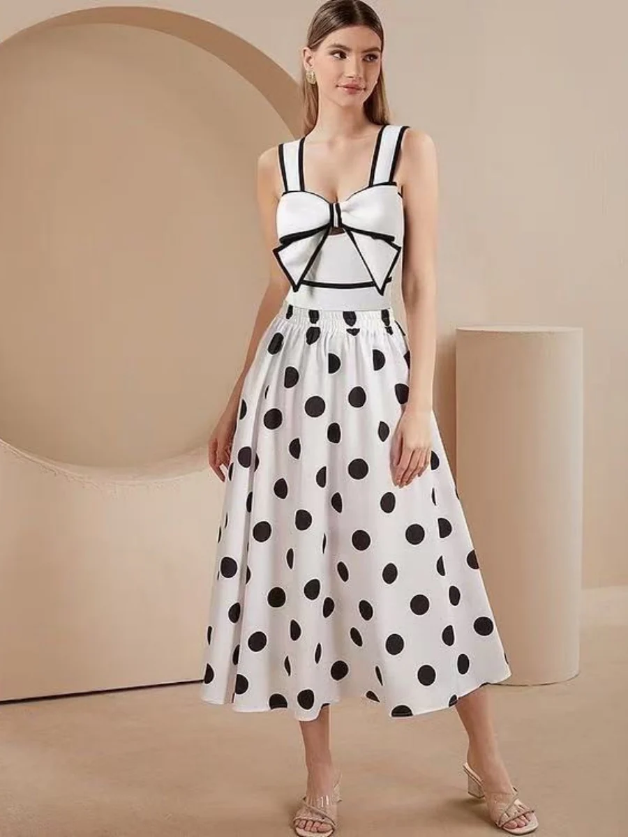Black And White Color-blocked One-piece Swimsuit With Polka Dot Sun Protection Maxi Dress Two-piece Set - Image 8