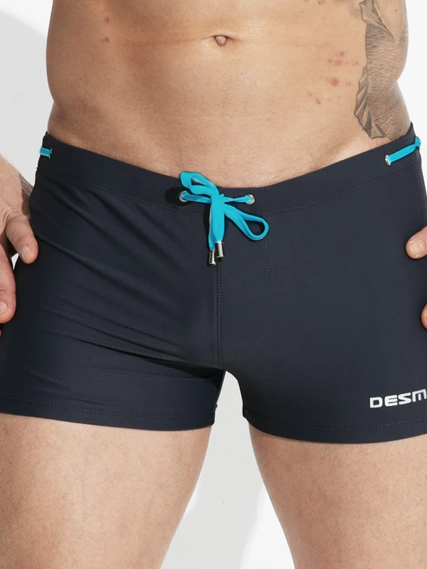 Flat Angle Mid-rise Beach Swimming Trunks - Image 7