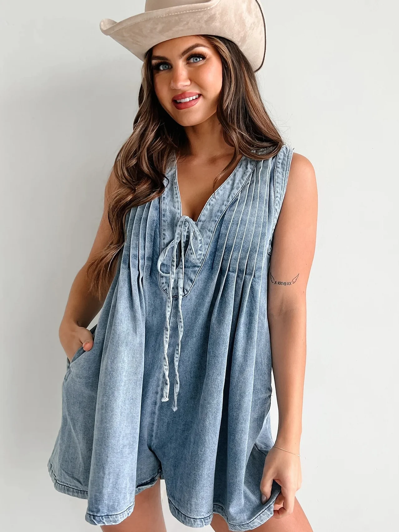 Sleeveless Short-sleeved Denim Jumpsuit - Image 3