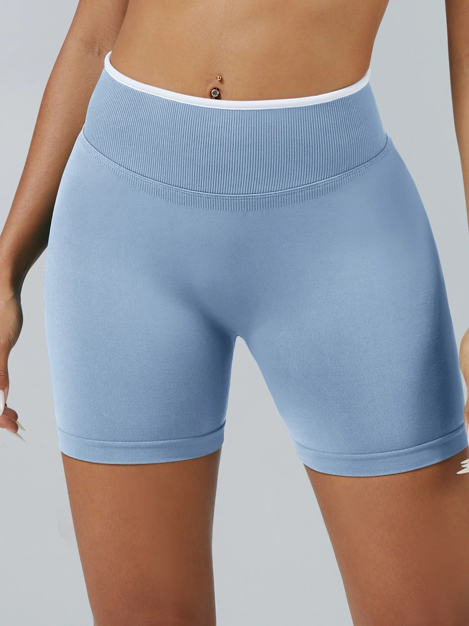Color Matching Seamless High-waisted Hip Lift Exercise Yoga Shorts - Image 19