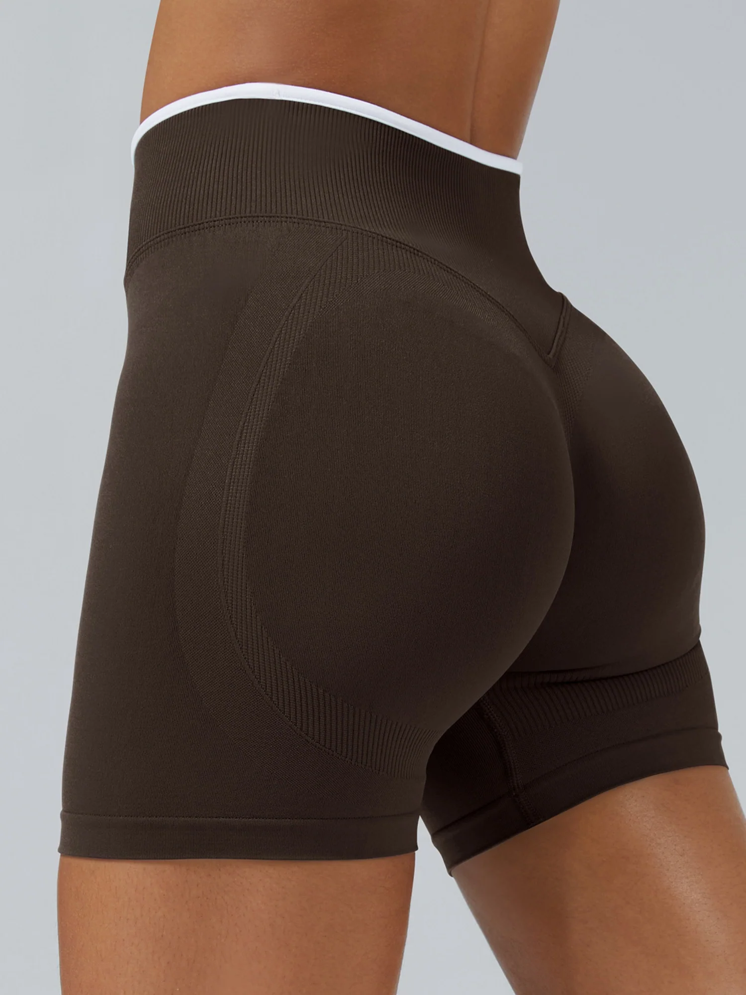 Color Matching Seamless High-waisted Hip Lift Exercise Yoga Shorts - Image 8