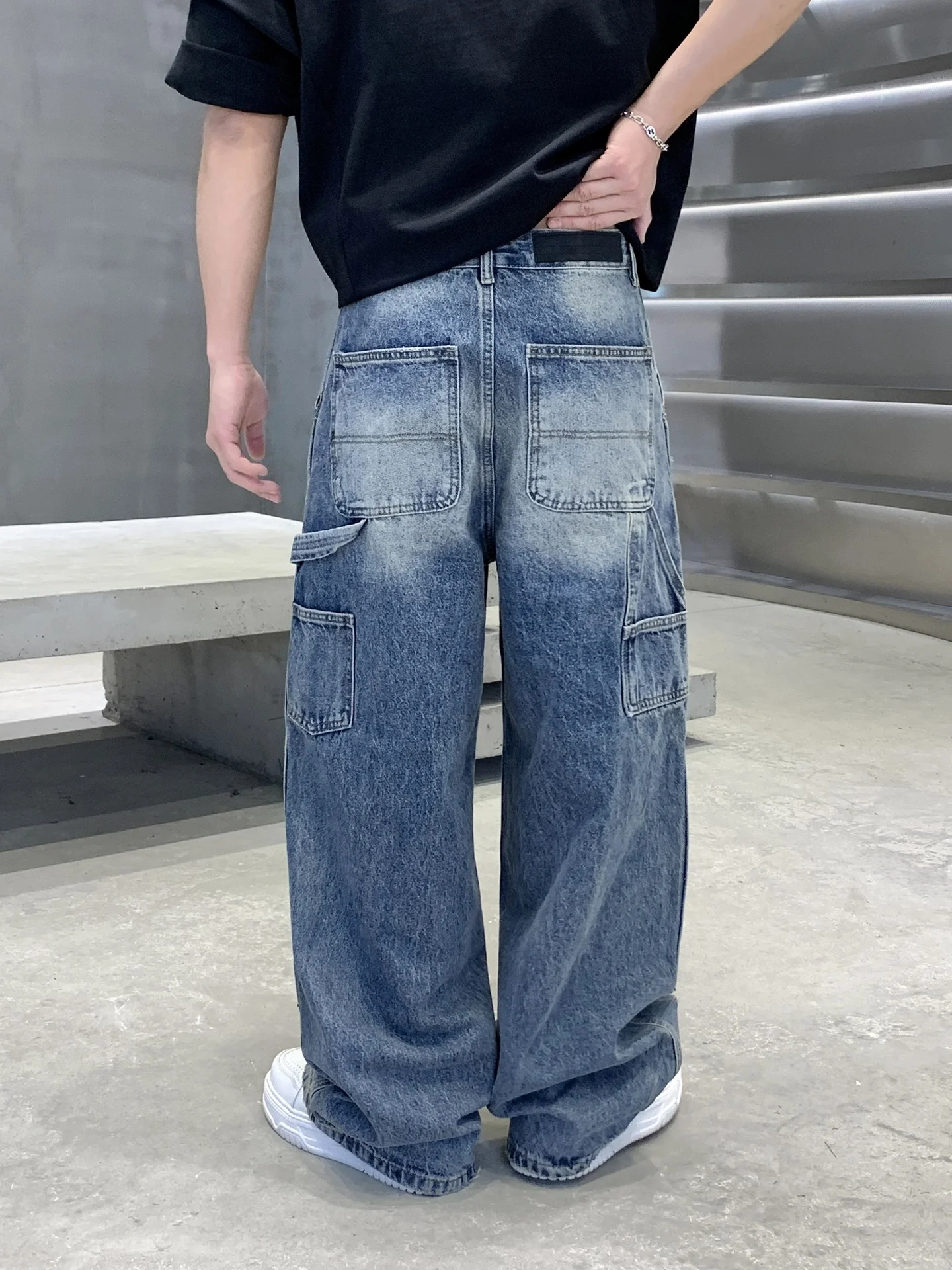 Badge Embroidery Denim Loose-fit Patchwork Fake Hole Wide-leg Jeans - Image 4