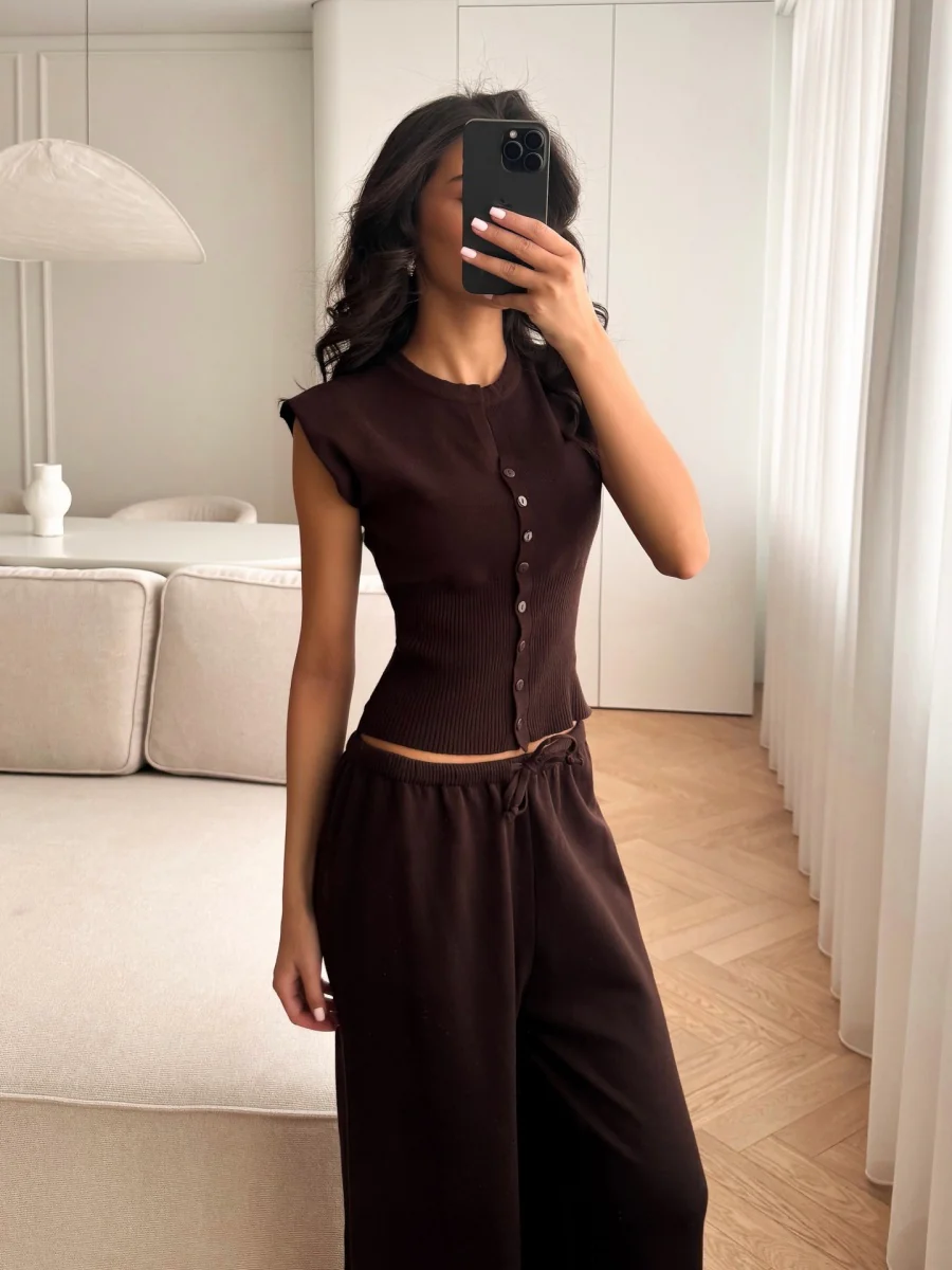 Crew Neck Sleeveless Cardigan Vest Wide-leg Pants Knitting Set 2-piece Sets - Image 6