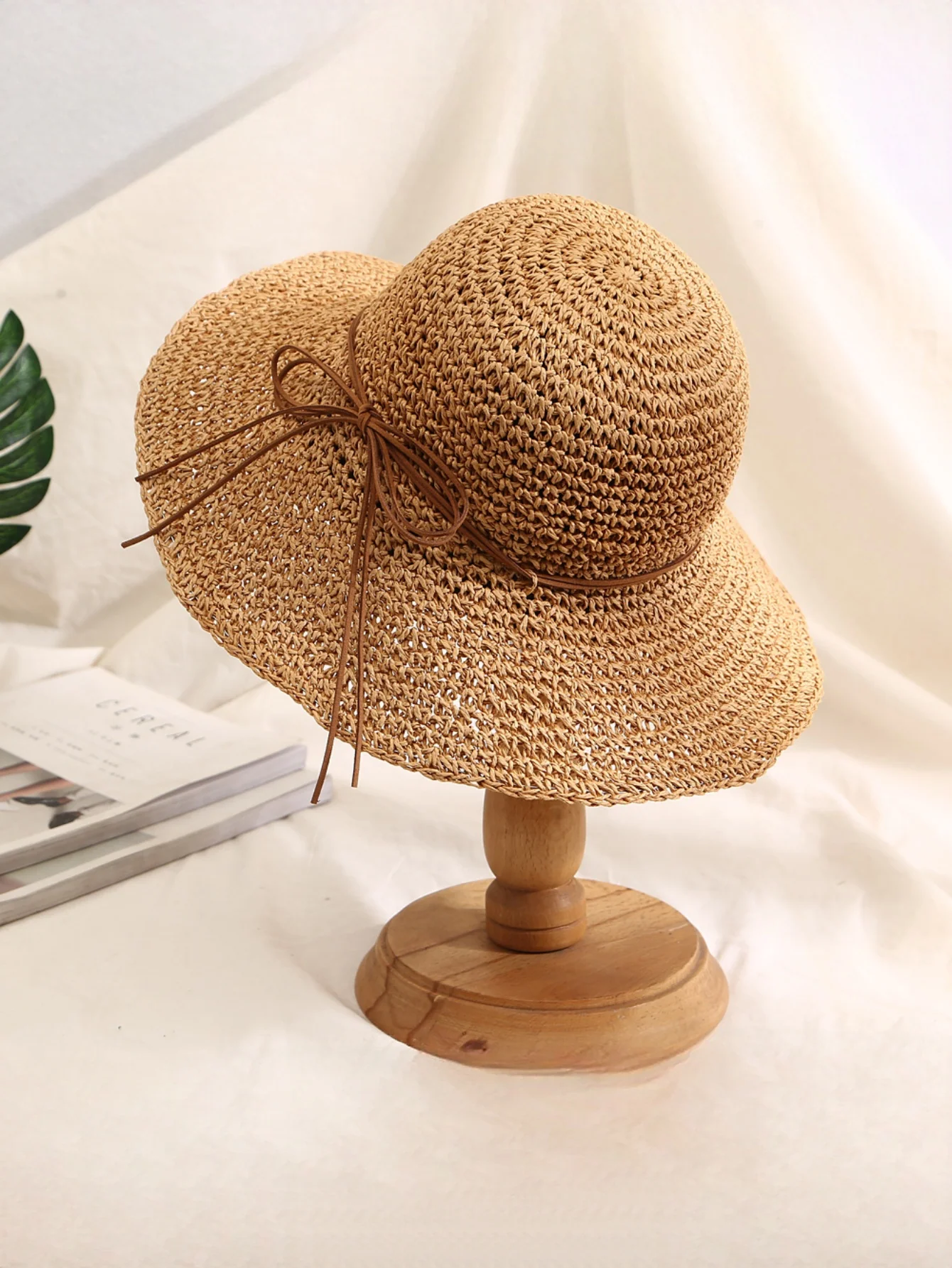 Wide-brimmed Straw Hat With Bow - Image 6