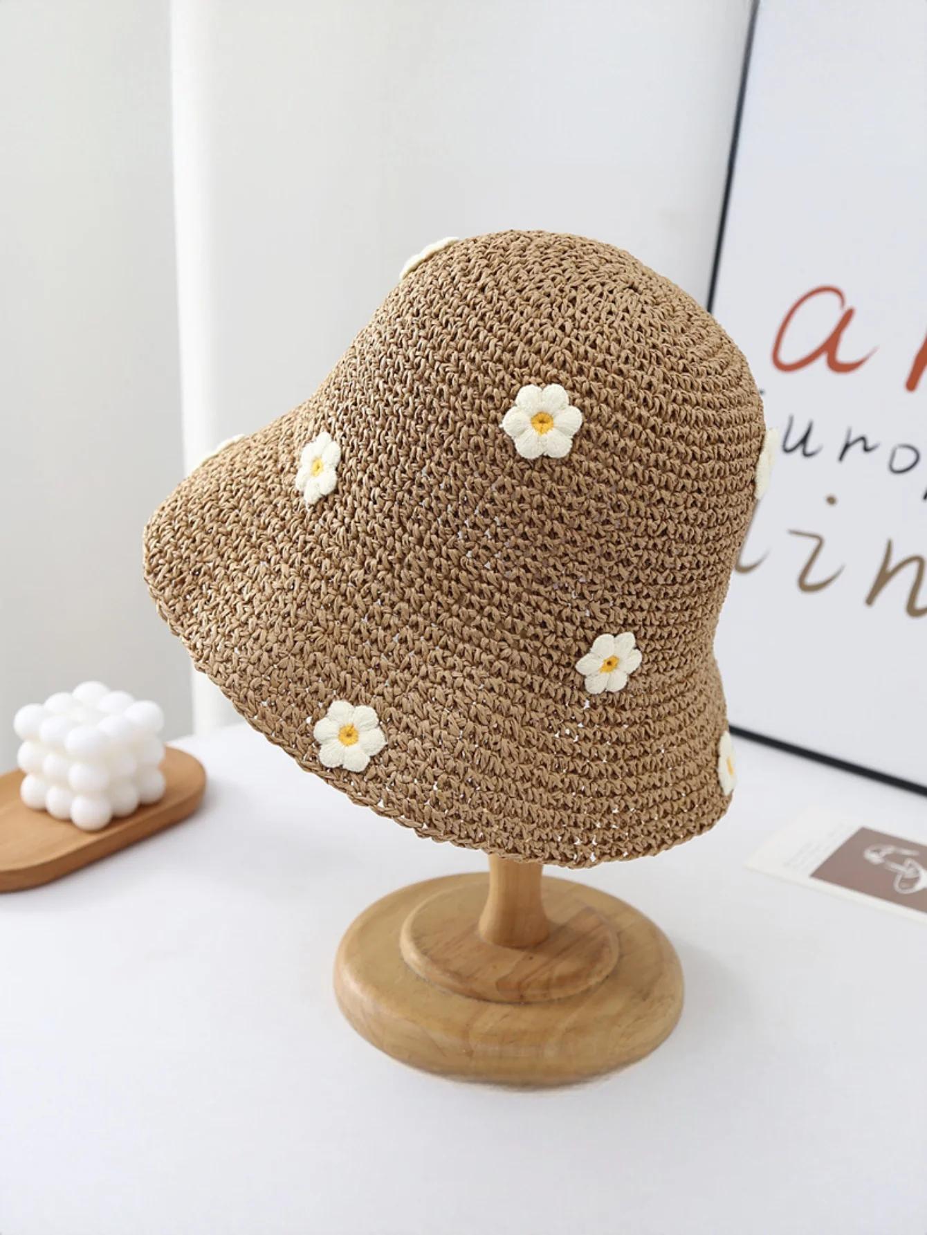 Little Flower Straw Hat - Image 2