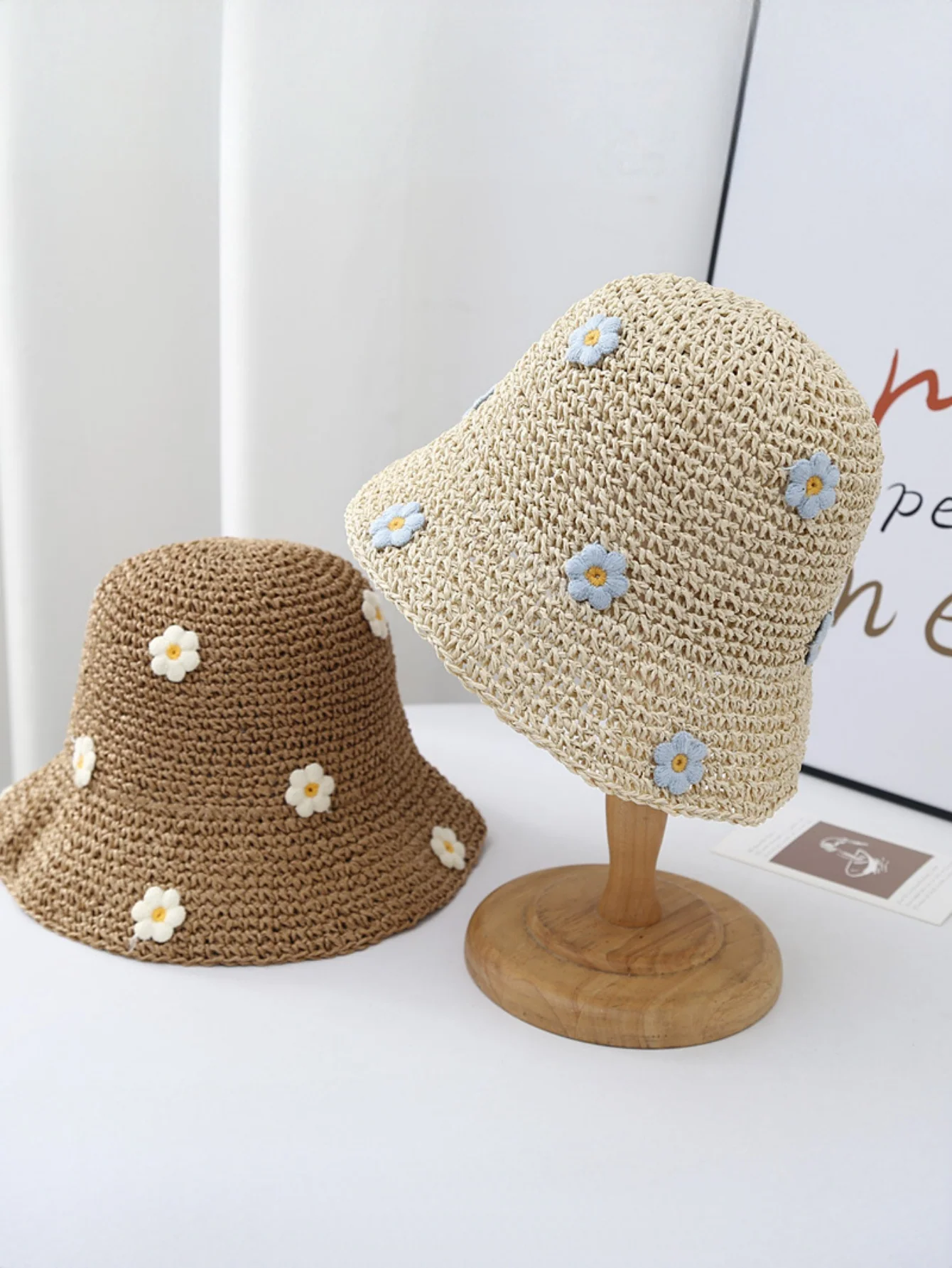 Little Flower Straw Hat - Image 7