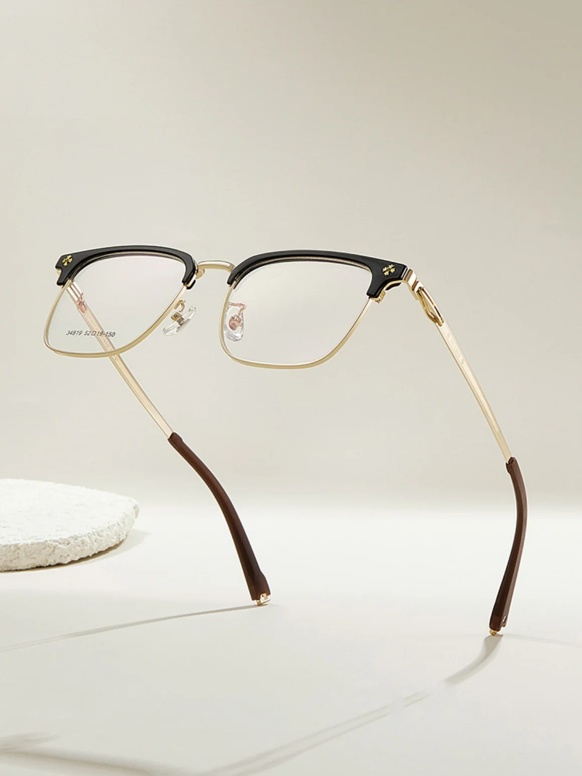 Eyeglasses - Image 4