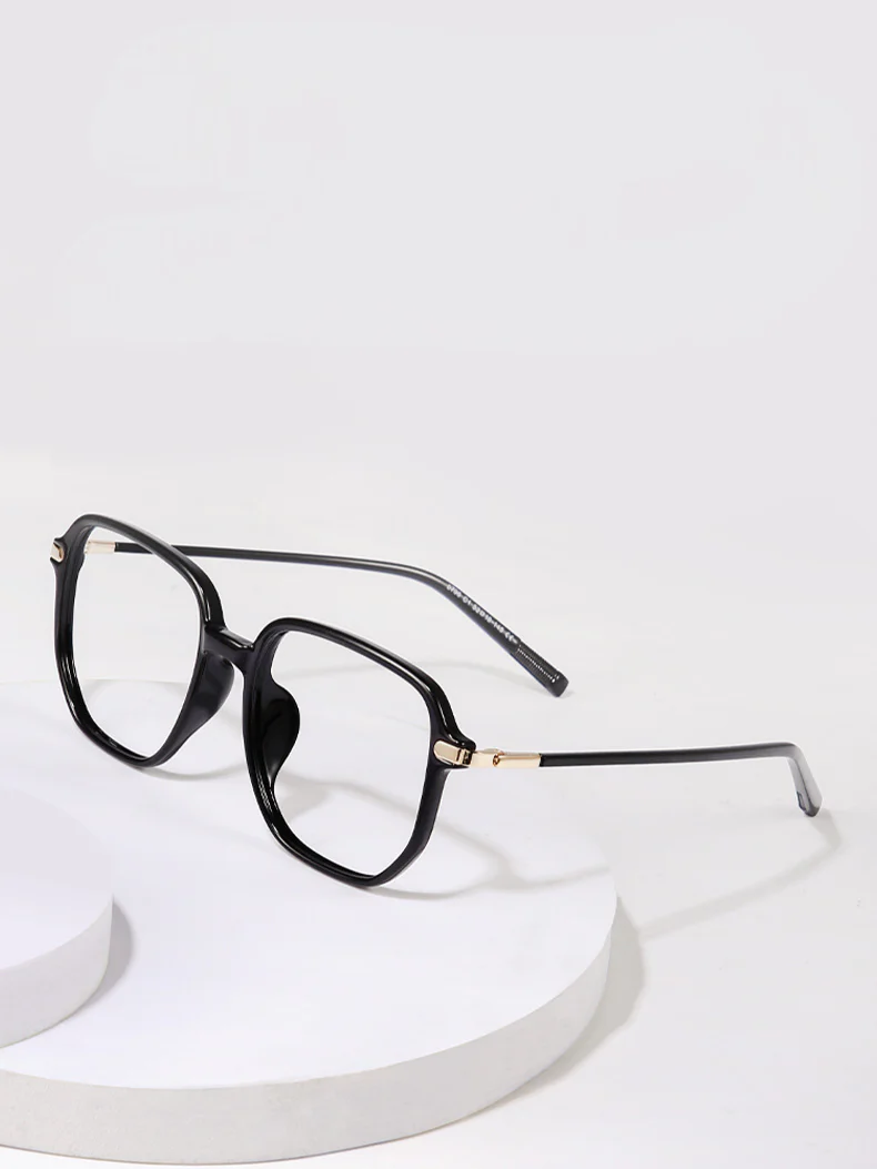 Eyeglasses - Image 3
