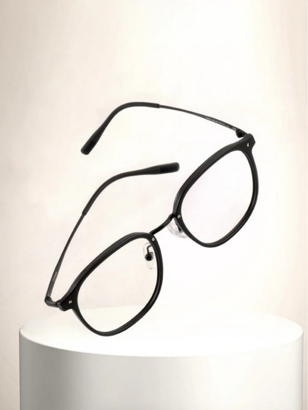 Eyeglasses - Image 4