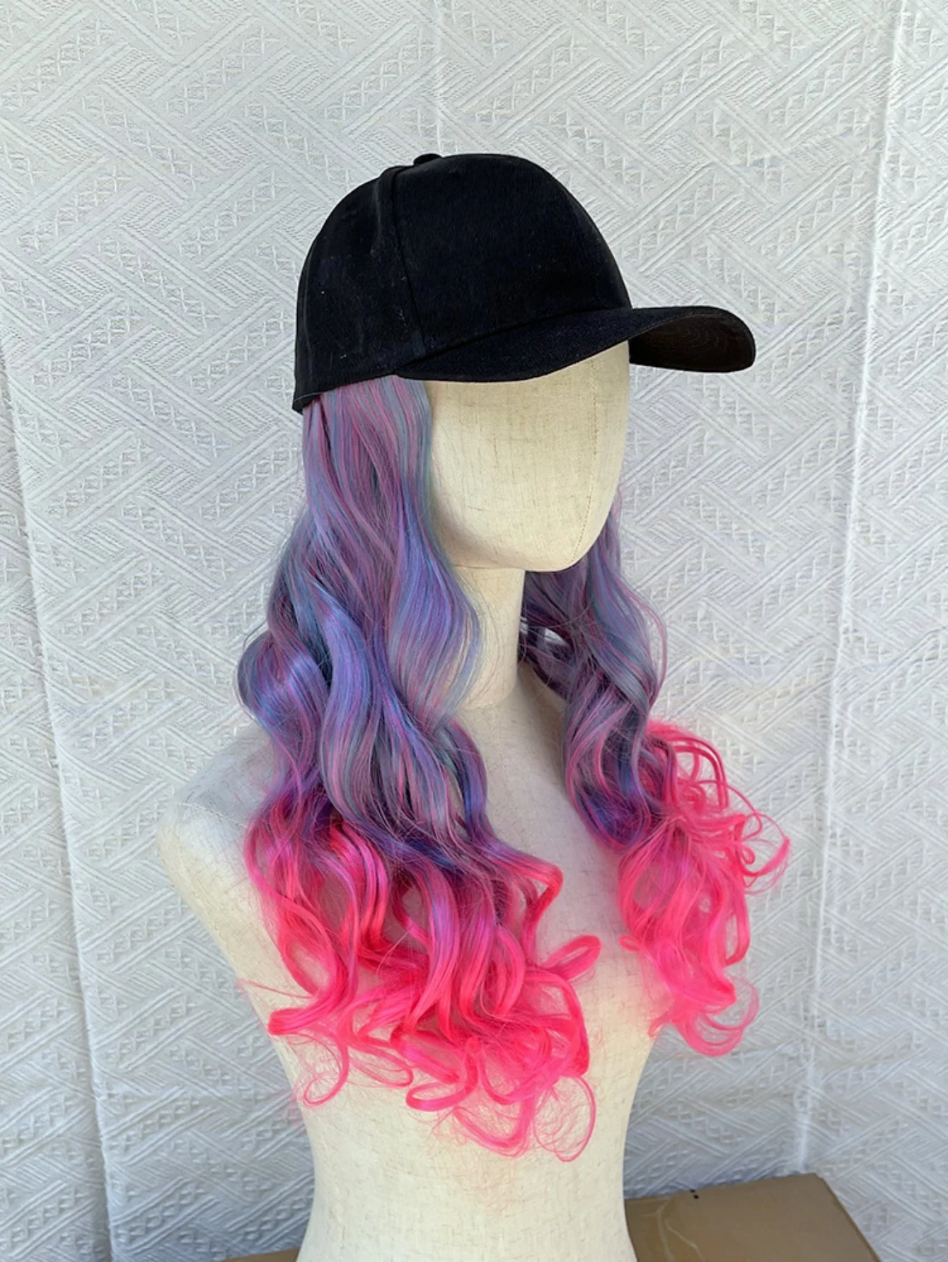 One-piece Baseball Cap Long Wavy Curls Synthetic Colored Wig - Image 4