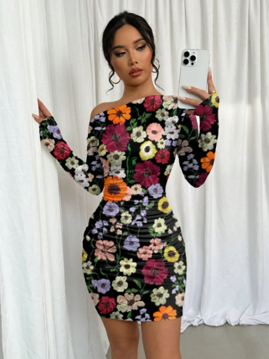 Pleated Slim-fit Hip-hugging Slant Collar Printed Mini&Short Dresses - Image 13