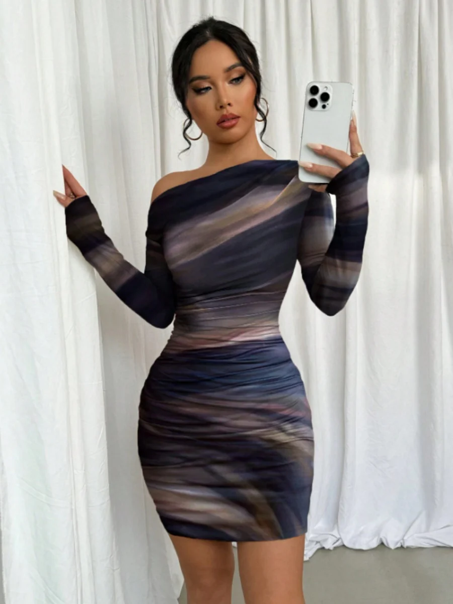 Pleated Slim-fit Hip-hugging Slant Collar Printed Mini&Short Dresses - Image 5